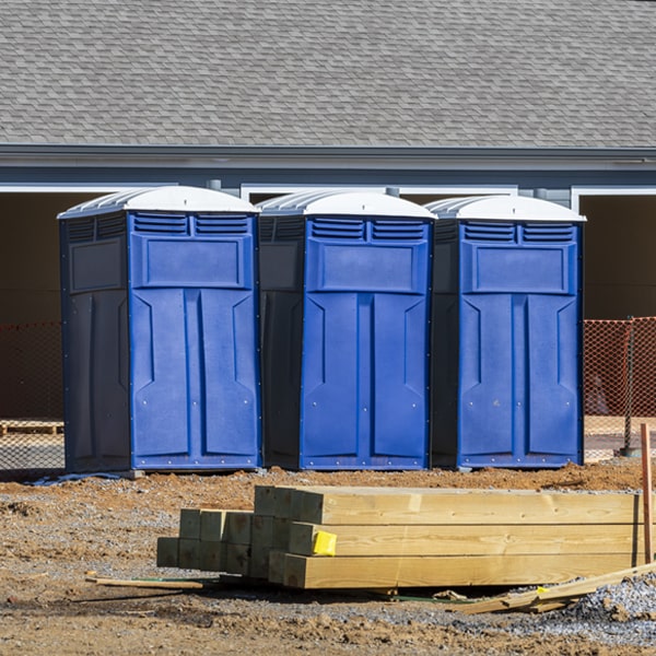 what is the cost difference between standard and deluxe portable toilet rentals in Bellbrook Ohio